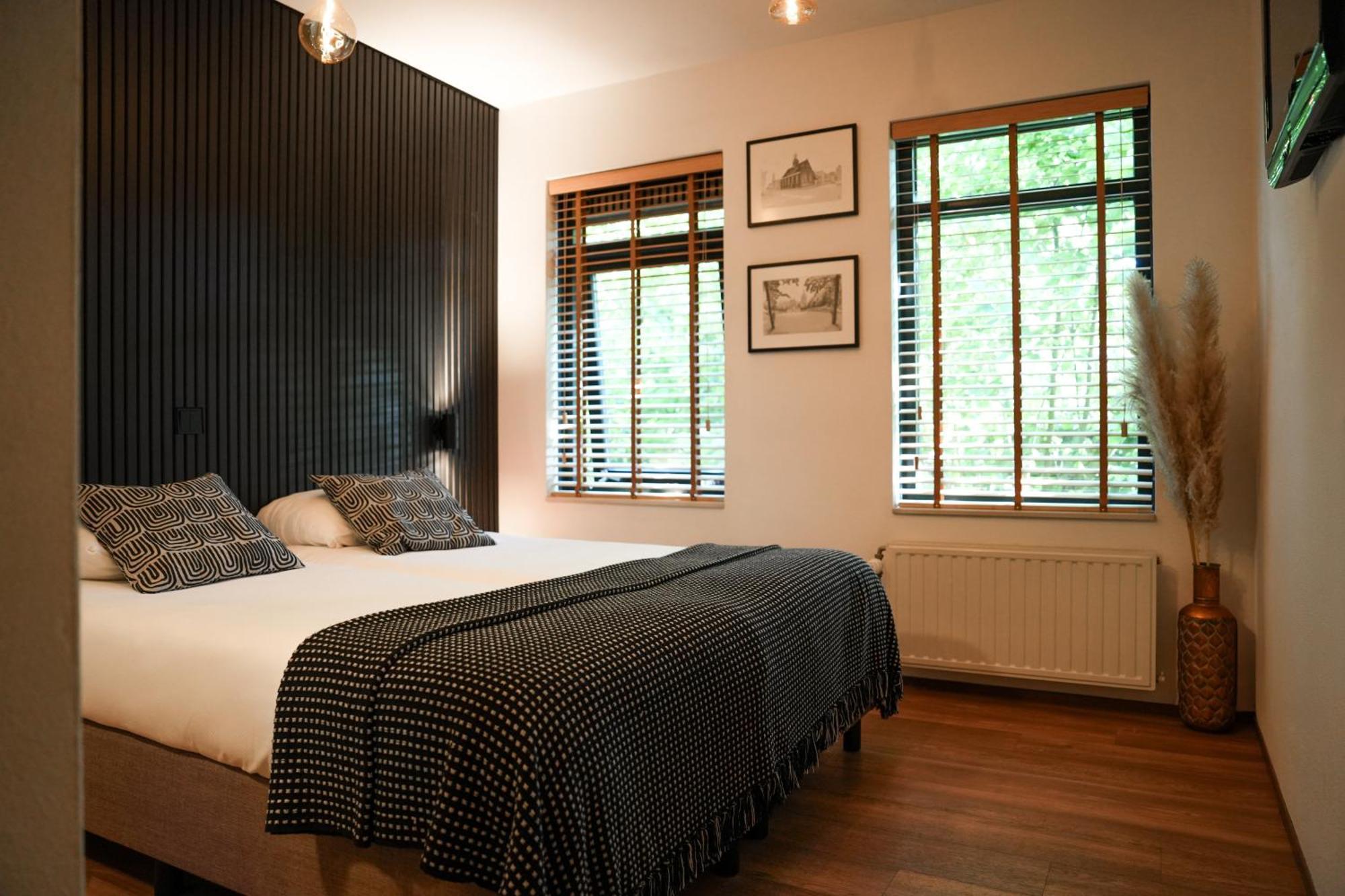 Hotel Het Witte Paard Etten-Leur Exterior photo